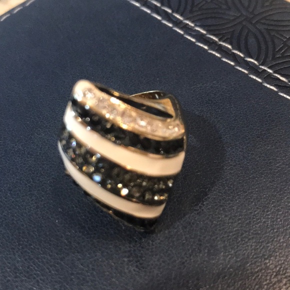 Statement Ring from AKKAD with Sapphire blue,Smoky & clear Crystals - Picture 6 of 7